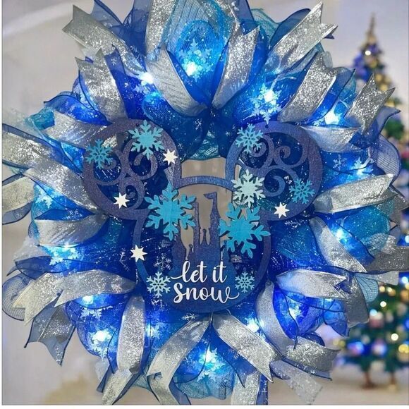 Light up disney “let it snow” Disney themed wreath 24inch!